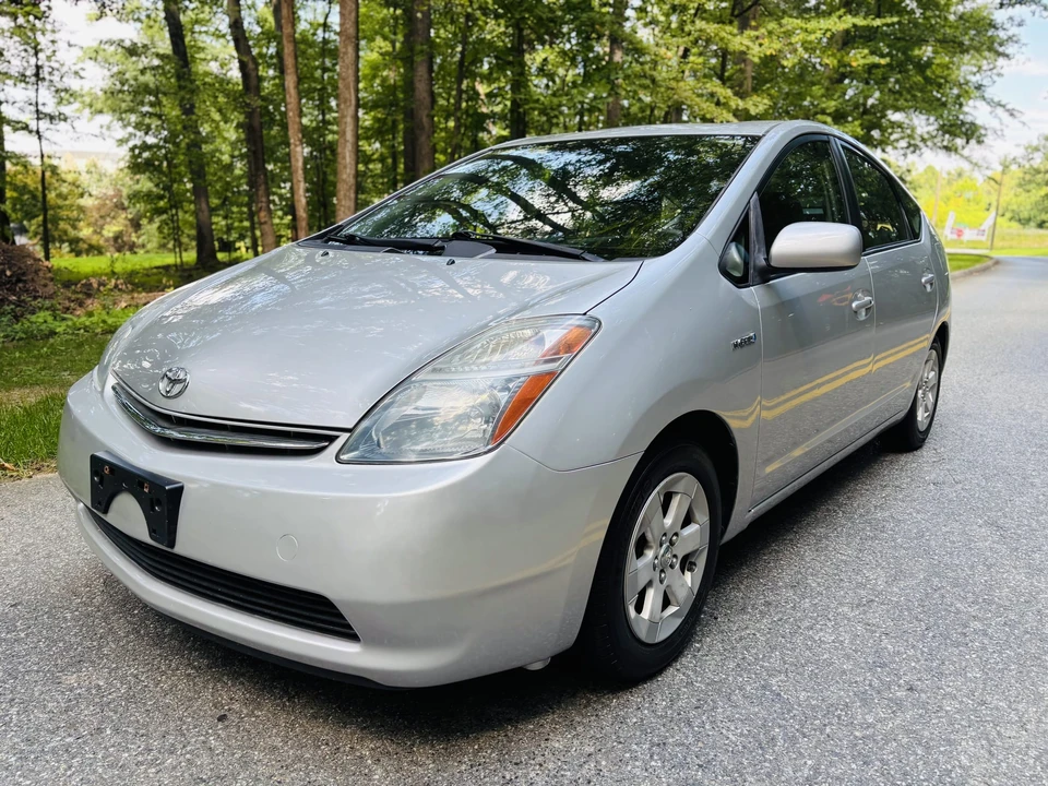 2007 Toyota Prius 2nd Gen - Image 13 of 31