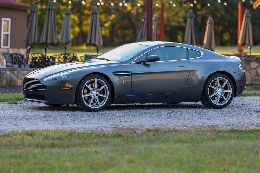 2008 Aston Martin V8 Vantage (2006-2017) - Image 30 of 31