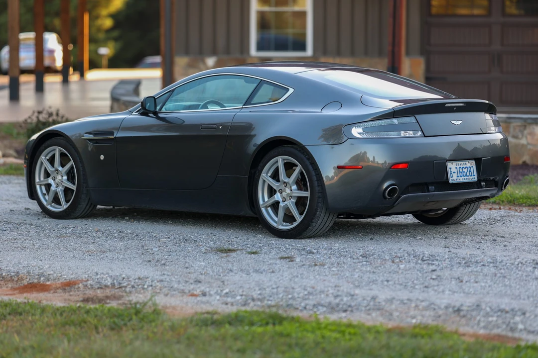 2008 Aston Martin V8 Vantage (2006-2017) - Image 25 of 31