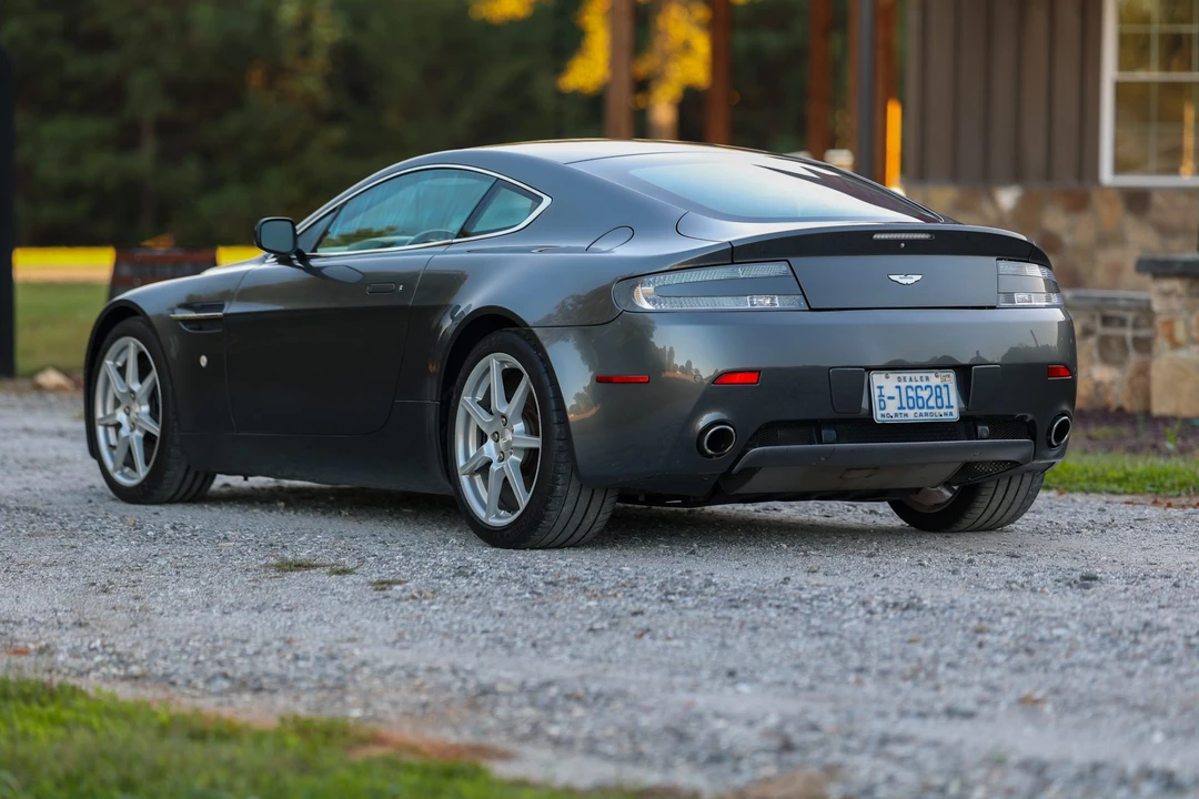 2008 Aston Martin V8 Vantage (2006-2017) - Image 23 of 31