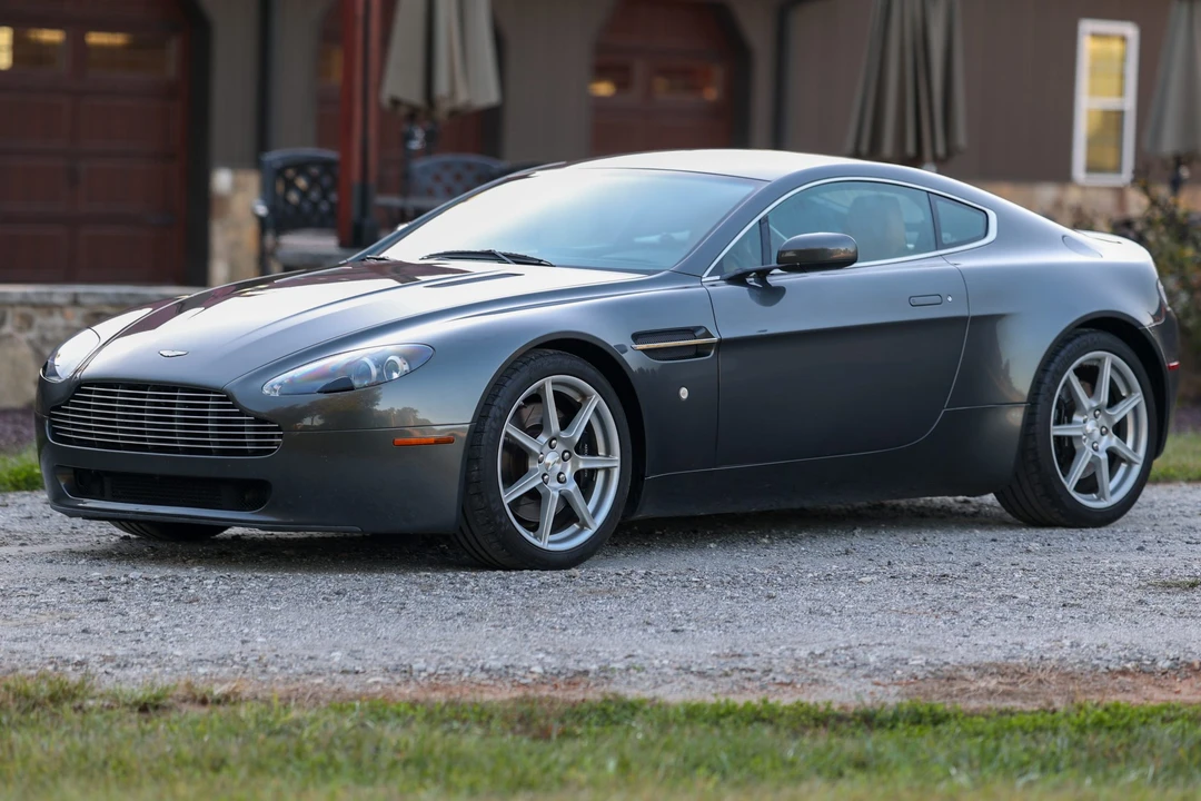 2008 Aston Martin V8 Vantage (2006-2017) - Image 2 of 31