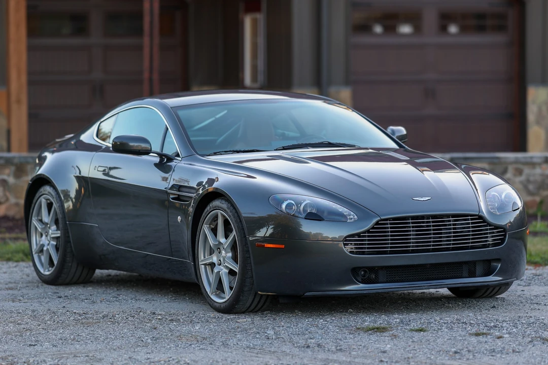 2008 Aston Martin V8 Vantage (2006-2017) - Image 9 of 31