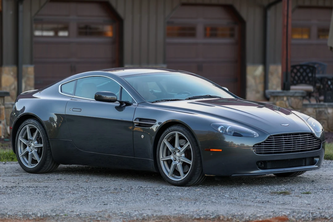 2008 Aston Martin V8 Vantage (2006-2017) - Image 10 of 31