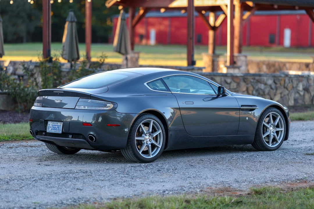 2008 Aston Martin V8 Vantage (2006-2017) - Image 17 of 31