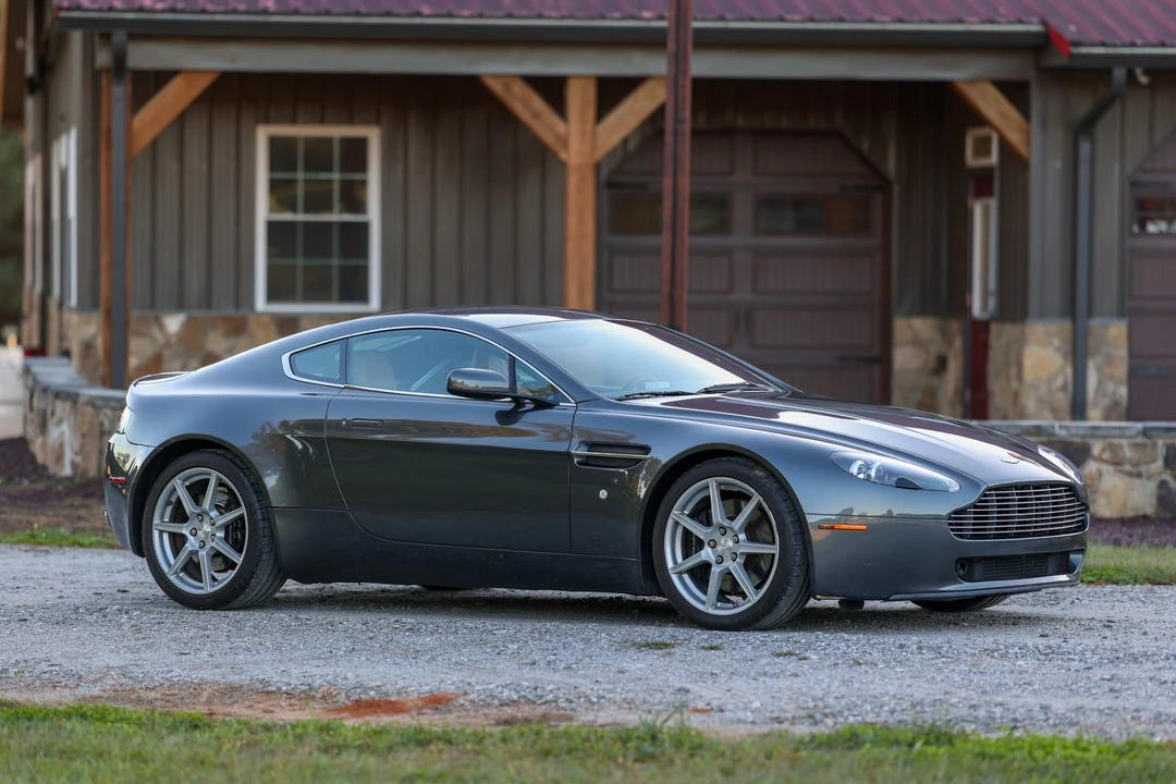 2008 Aston Martin V8 Vantage (2006-2017) - Image 13 of 31
