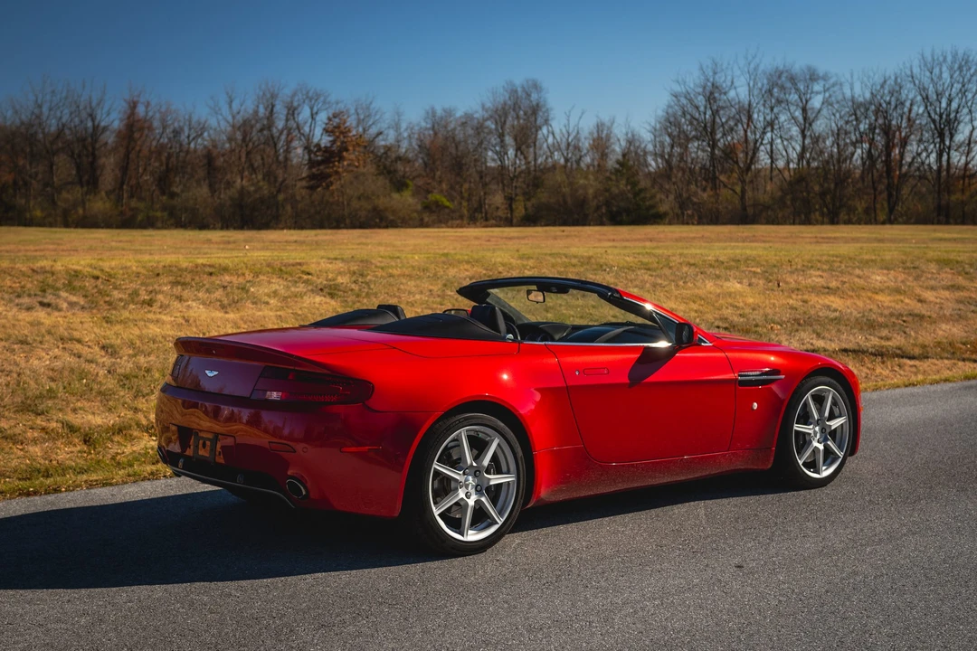 2008 Aston Martin V8 Vantage (2006-2017) - Image 30 of 31