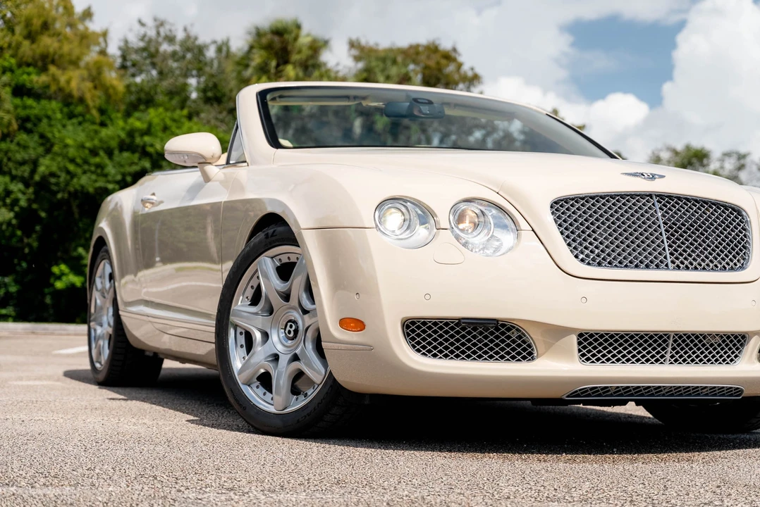 2008 Bentley Continental GTC - Image 17 of 31
