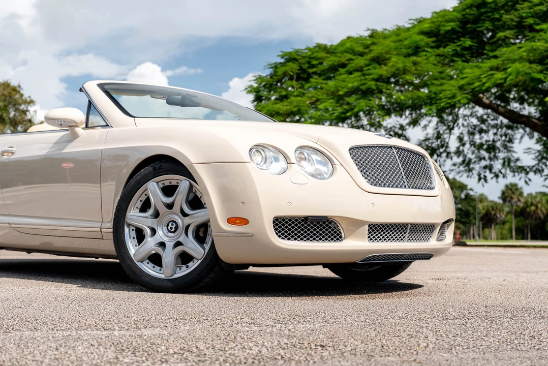 2008 Bentley Continental GTC - Image 16 of 31