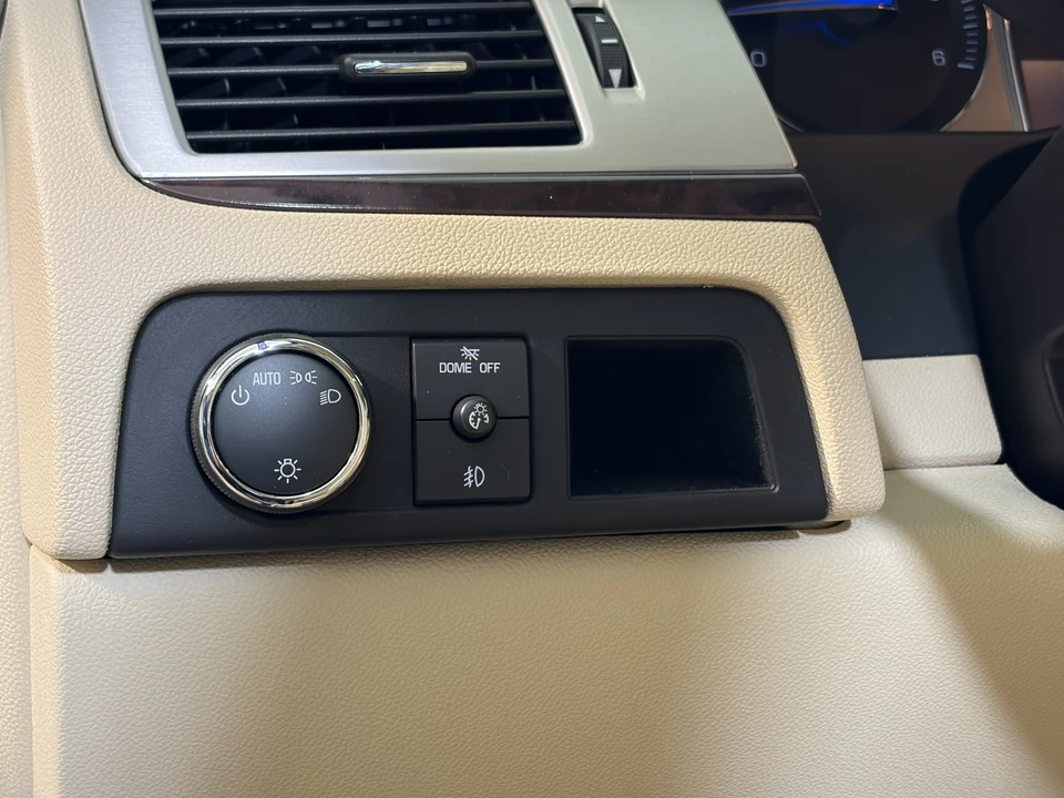 2008 Cadillac Escalade & EXT 3rd Gen - Image 29 of 31