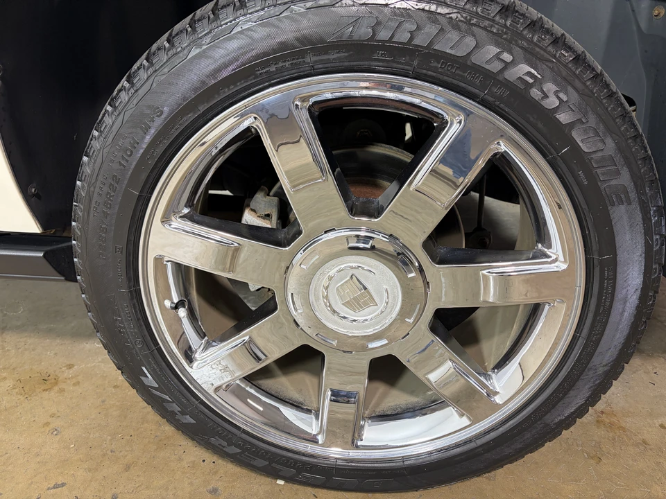 2008 Cadillac Escalade & EXT 3rd Gen - Image 14 of 31