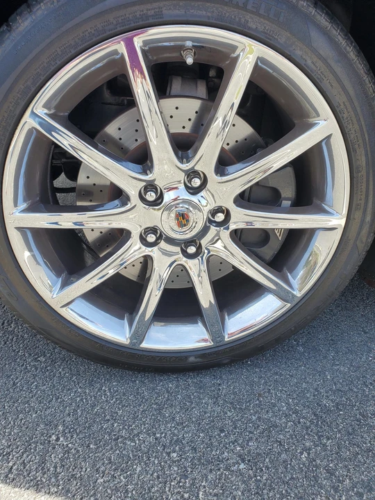 2008 Cadillac XLR-V - Image 29 of 31