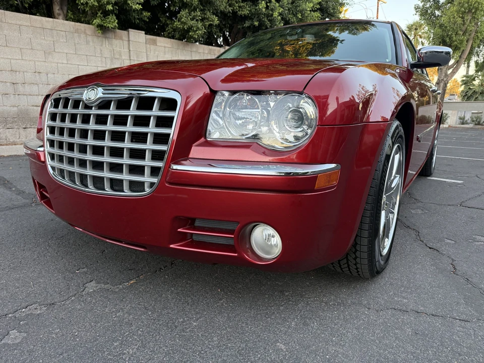 2008 Chrysler 300 (2005-2023) - Image 11 of 31