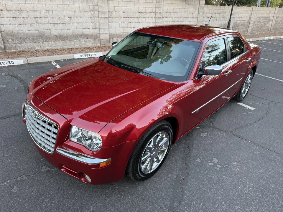 2008 Chrysler 300 (2005-2023) - Image 9 of 31