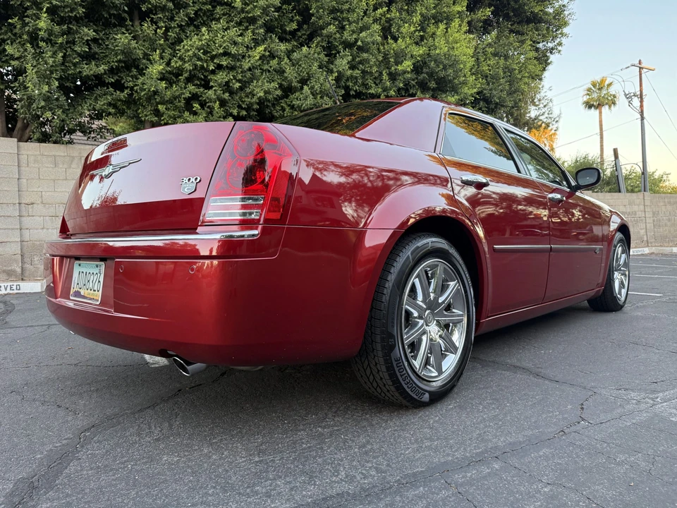 2008 Chrysler 300 (2005-2023) - Image 27 of 31