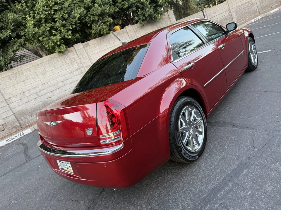 2008 Chrysler 300 (2005-2023) - Image 23 of 31