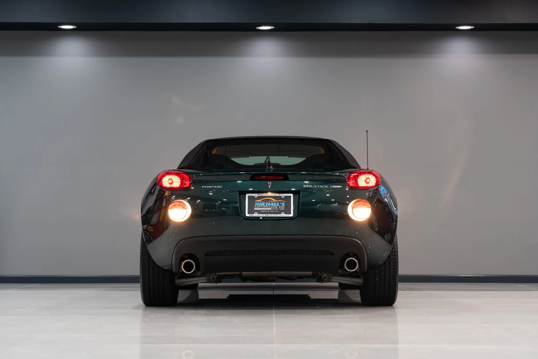2008 Pontiac Solstice GXP - Image 12 of 31