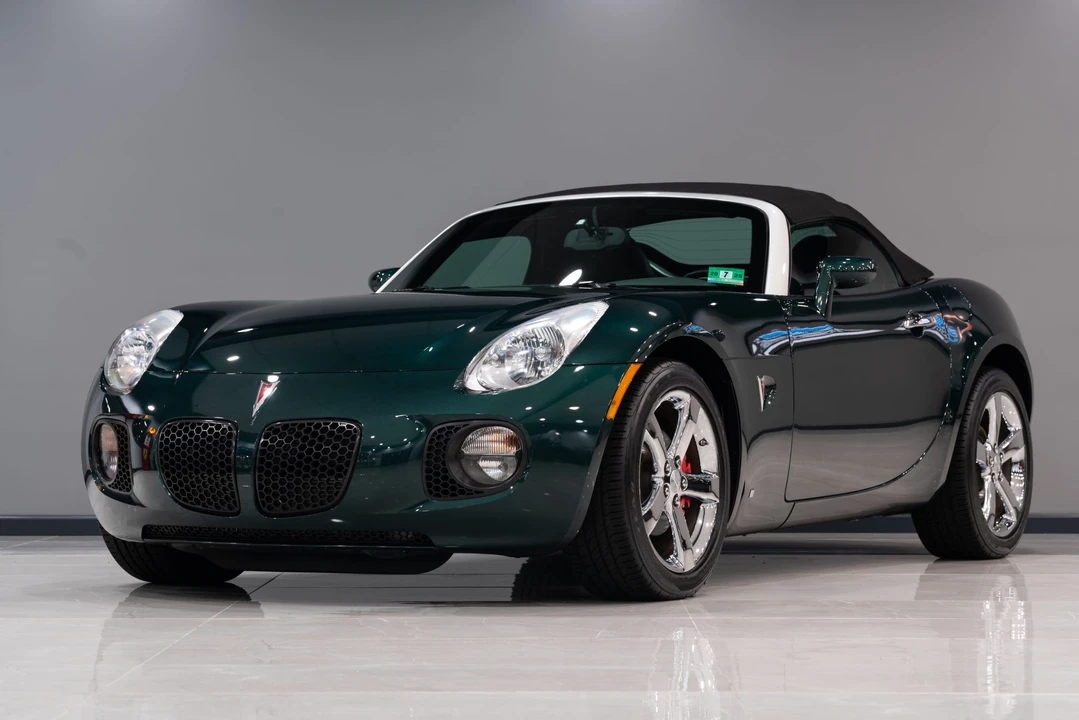 2008 Pontiac Solstice GXP - Image 4 of 31