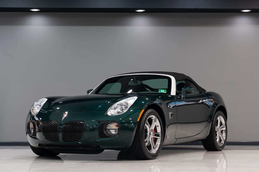 2008 Pontiac Solstice GXP - Image 3 of 31
