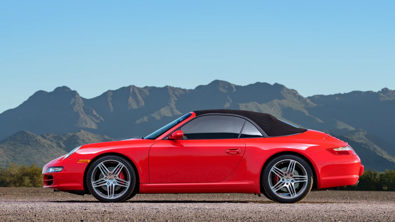2008 Porsche 997 Carrera 4S - Image 16 of 31