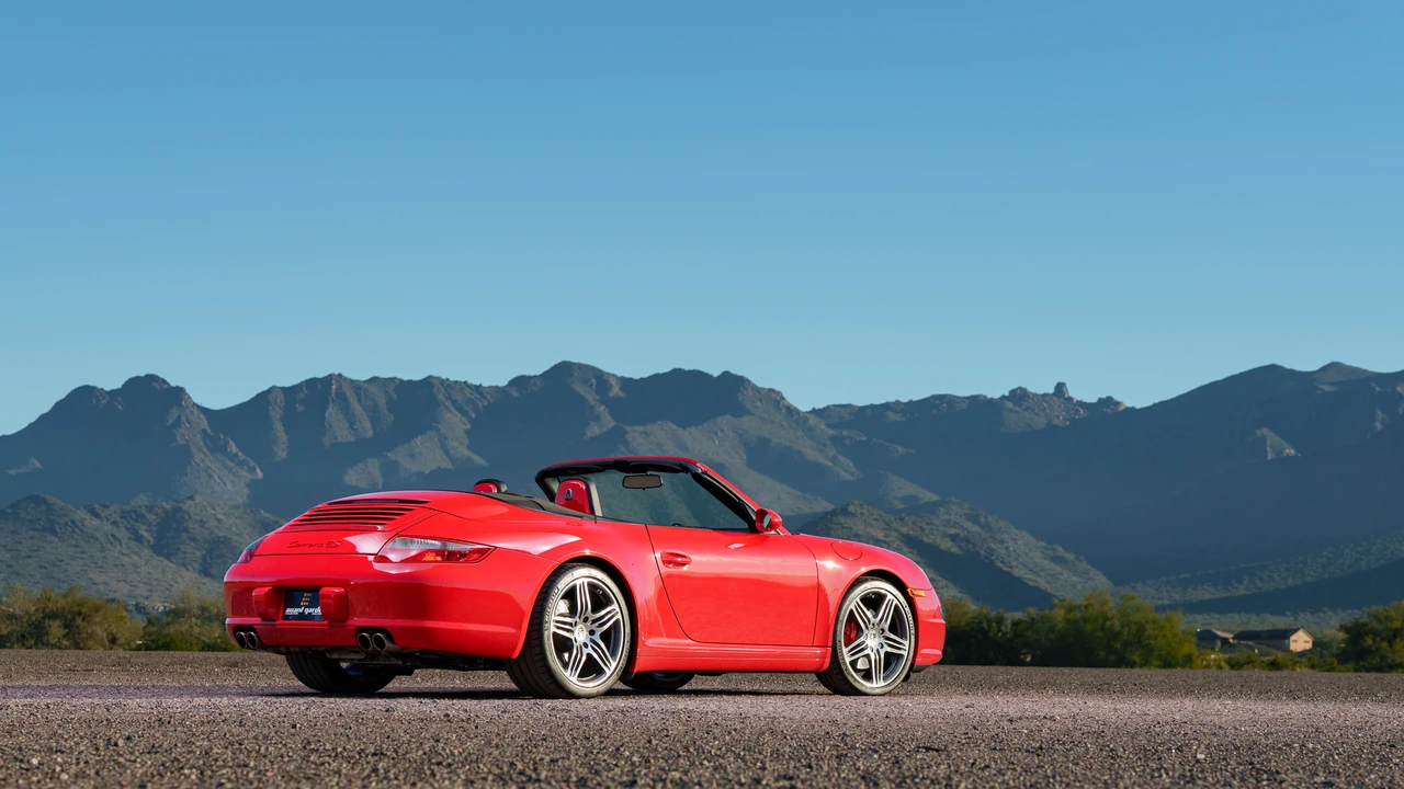 2008 Porsche 997 Carrera 4S - Image 20 of 31