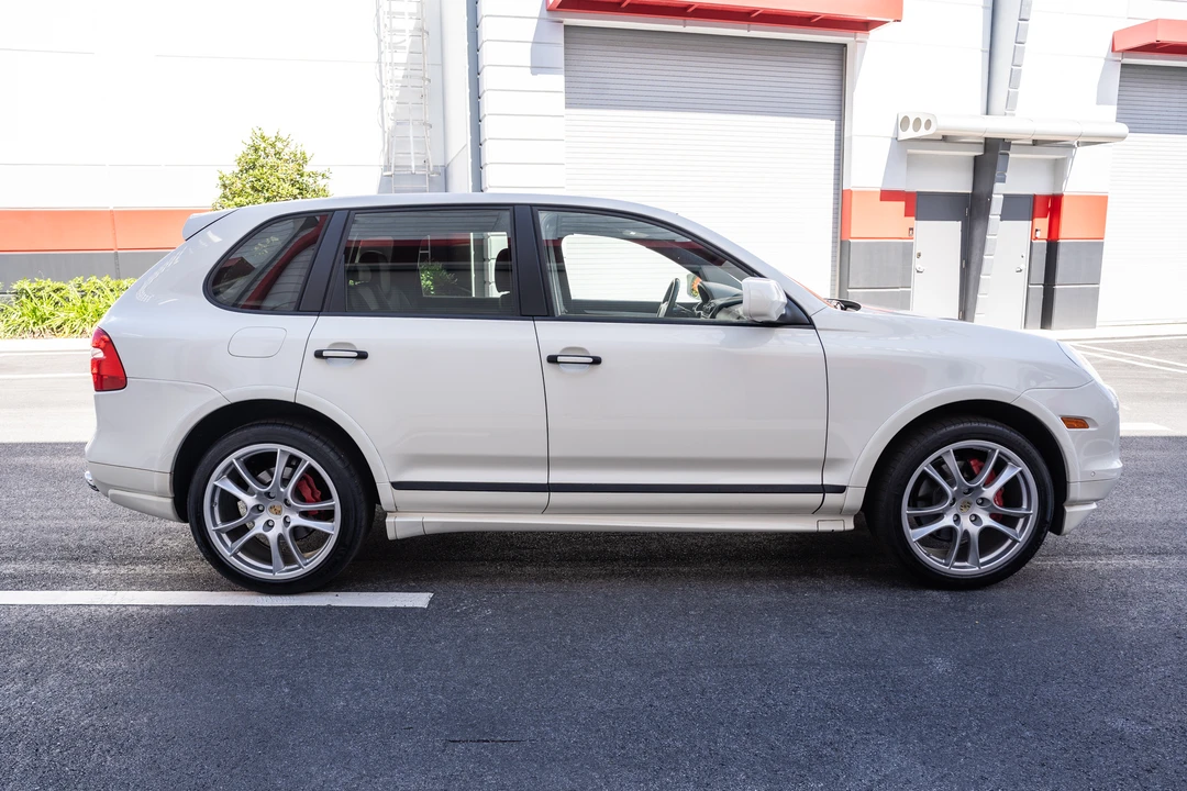 2008 Porsche 955/957 Cayenne GTS - Image 12 of 31
