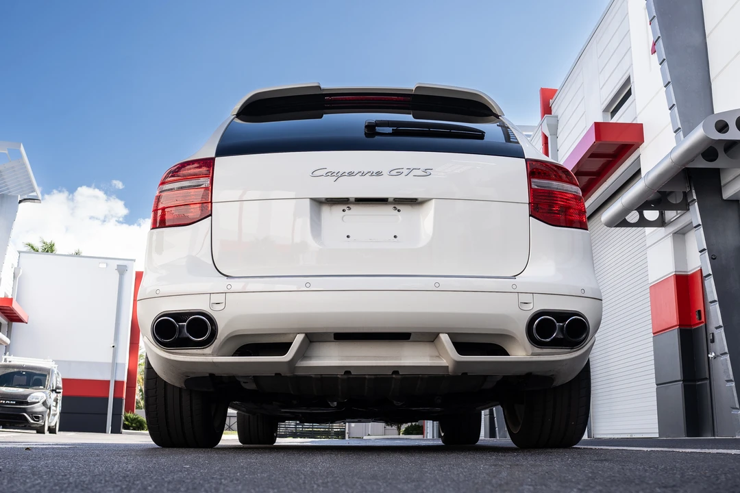 2008 Porsche 955/957 Cayenne GTS - Image 17 of 31