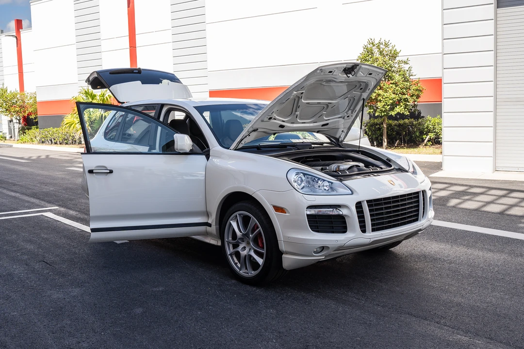2008 Porsche 955/957 Cayenne GTS - Image 26 of 31