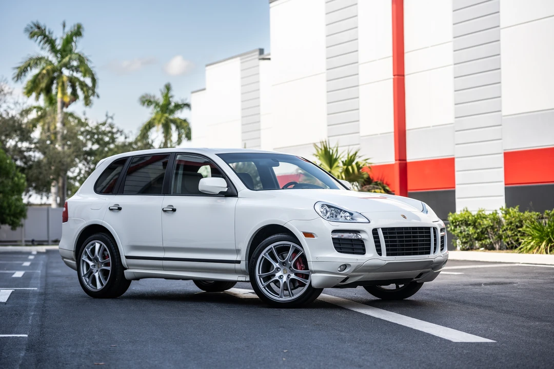 2008 Porsche 955/957 Cayenne GTS - Image 11 of 31
