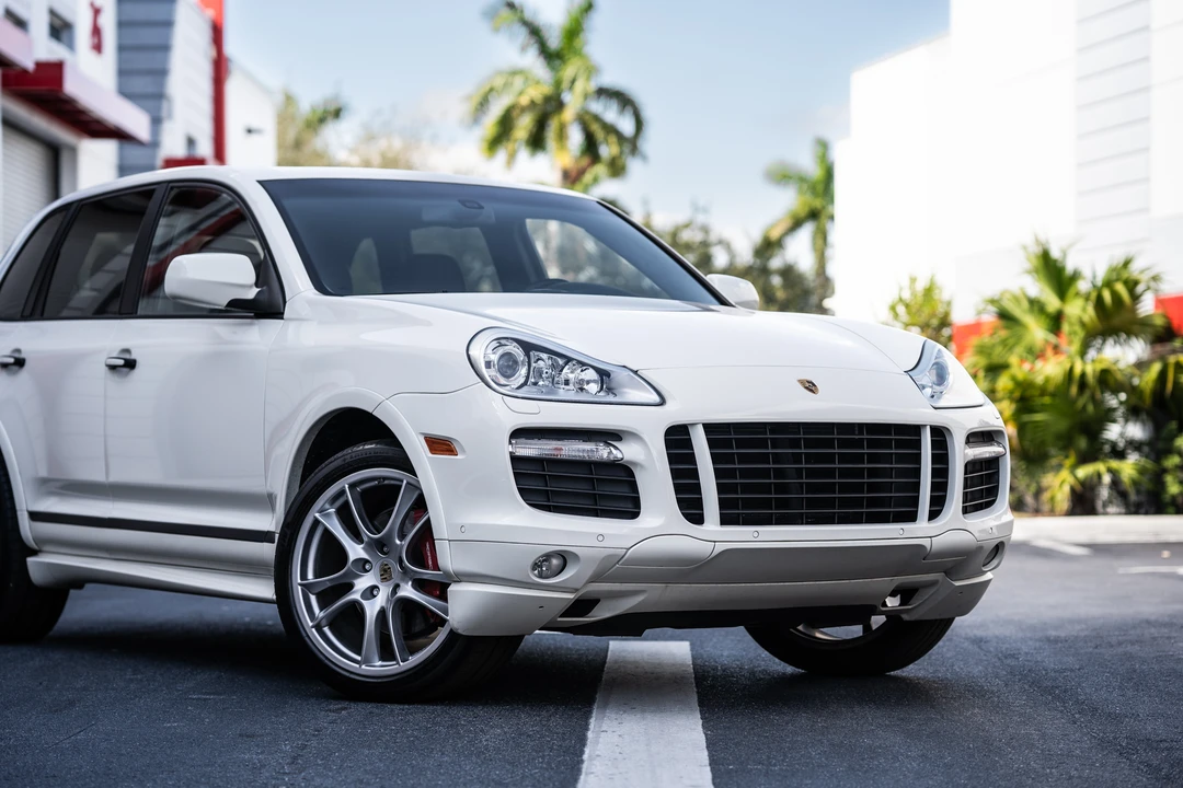 2008 Porsche 955/957 Cayenne GTS - Image 30 of 31