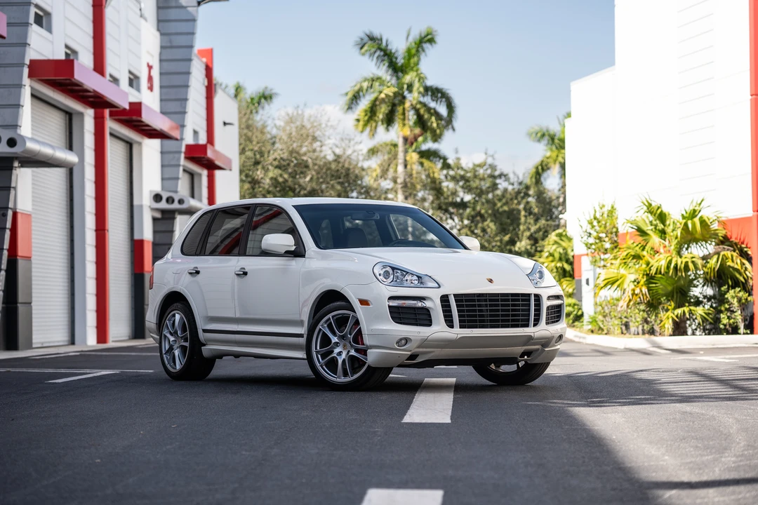 2008 Porsche 955/957 Cayenne GTS - Image 9 of 31