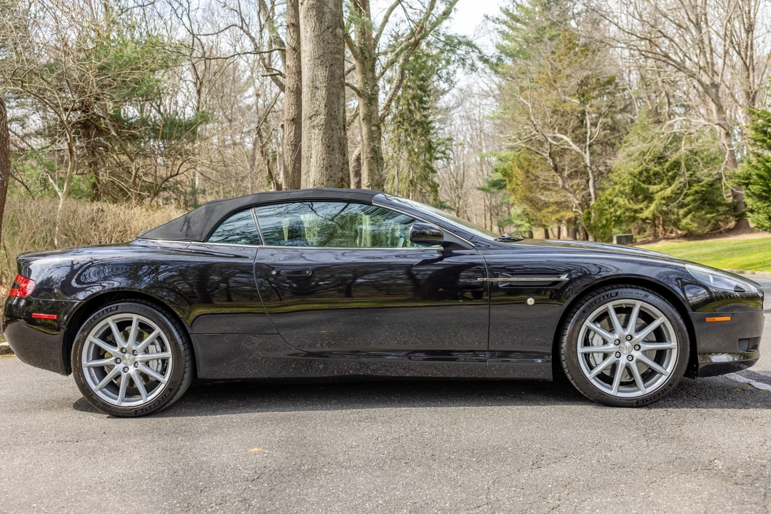 2009 Aston Martin DB9 - Image 7 of 31
