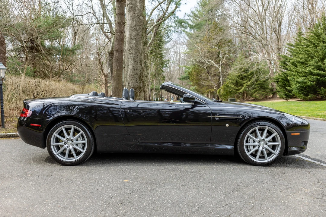 2009 Aston Martin DB9 - Image 15 of 31