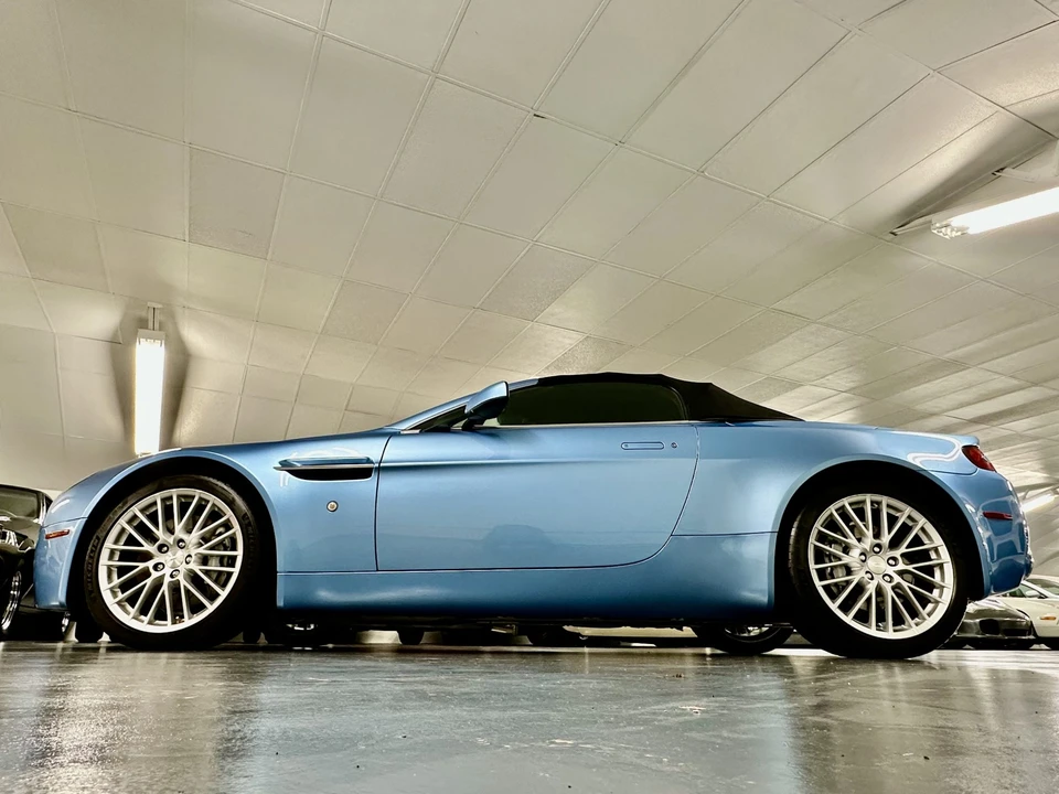 2009 Aston Martin V8 Vantage (2006-2017) - Image 15 of 31