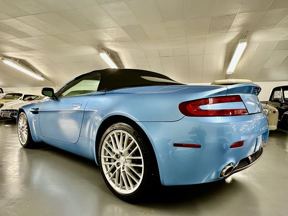2009 Aston Martin V8 Vantage (2006-2017) - Image 13 of 31