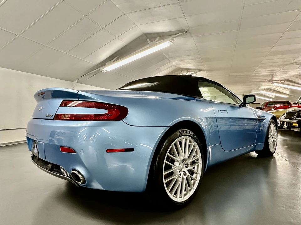 2009 Aston Martin V8 Vantage (2006-2017) - Image 10 of 31