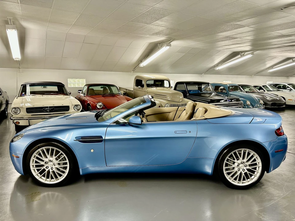 2009 Aston Martin V8 Vantage (2006-2017) - Image 3 of 31