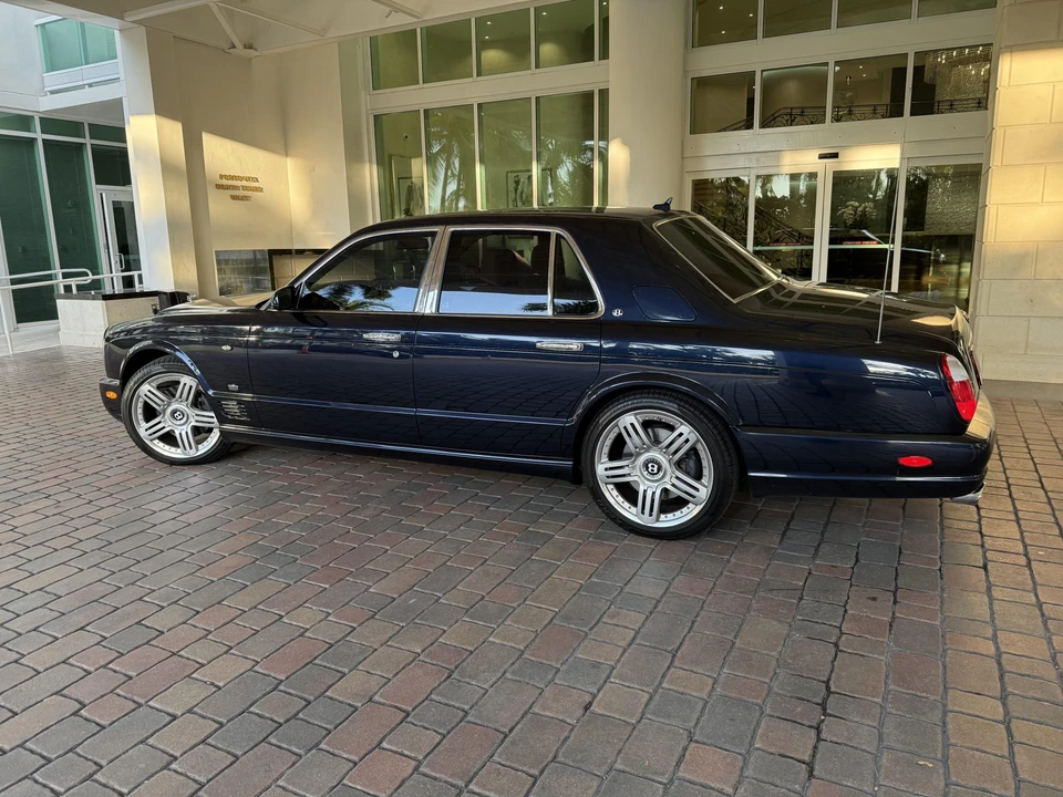 2009 Bentley Arnage Final Series - Image 18 of 31