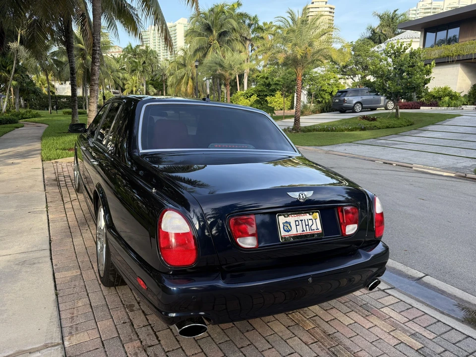 2009 Bentley Arnage Final Series - Image 22 of 31