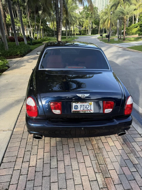 2009 Bentley Arnage Final Series - Image 25 of 31