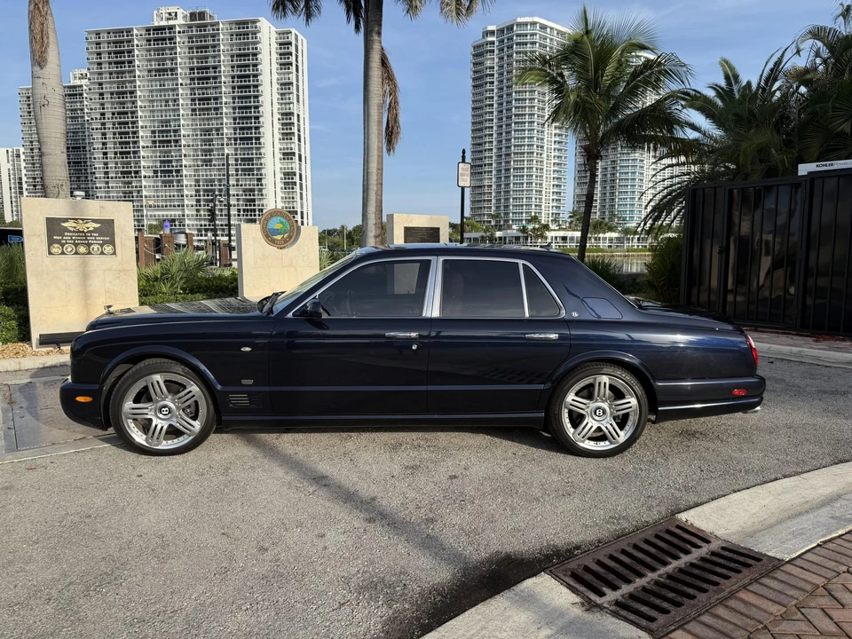 2009 Bentley Arnage Final Series - Image 15 of 31