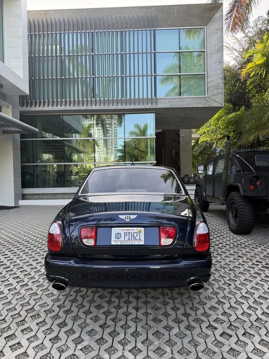 2009 Bentley Arnage Final Series - Image 27 of 31