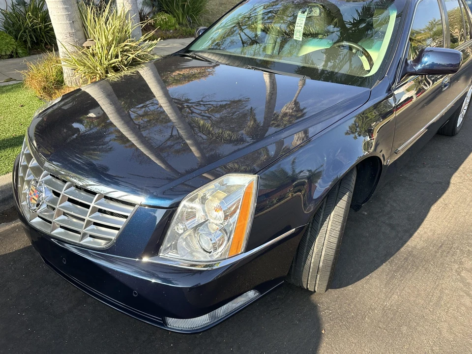 2009 Cadillac DTS - Image 19 of 31
