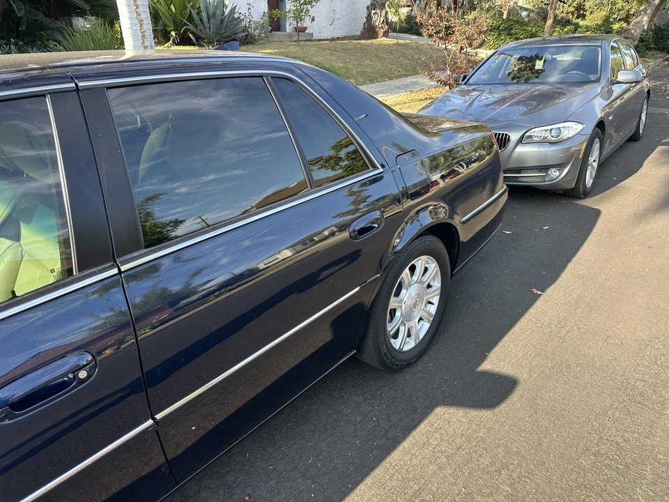 2009 Cadillac DTS - Image 31 of 31
