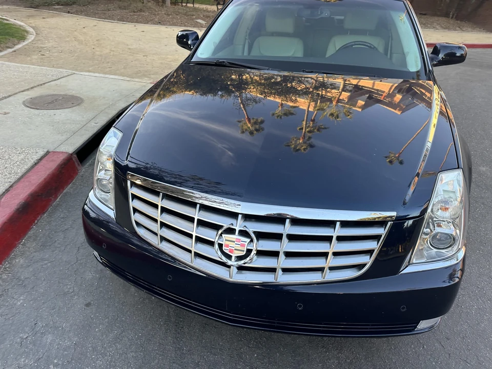 2009 Cadillac DTS - Image 17 of 31