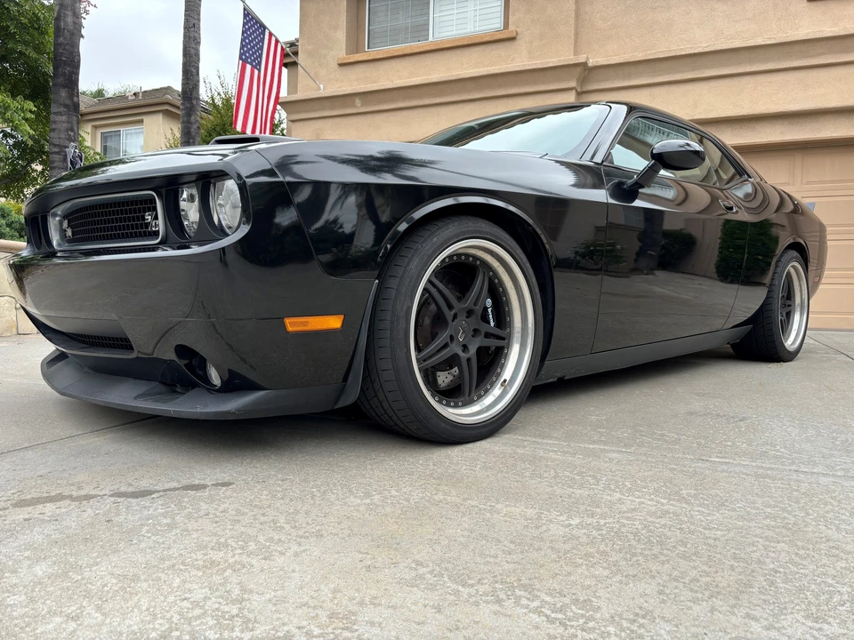 2009 Dodge Challenger 3rd Gen - Image 3 of 31