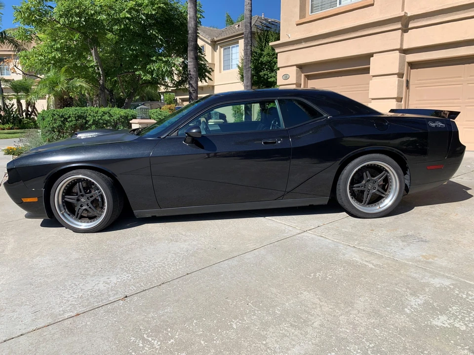 2009 Dodge Challenger 3rd Gen - Image 4 of 31