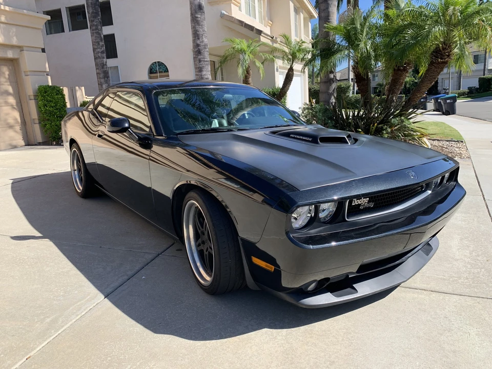 2009 Dodge Challenger 3rd Gen - Image 13 of 31