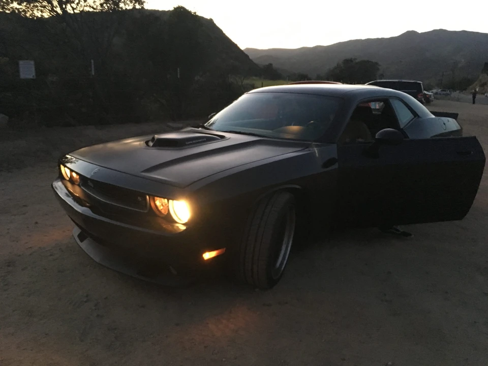 2009 Dodge Challenger 3rd Gen - Image 16 of 31