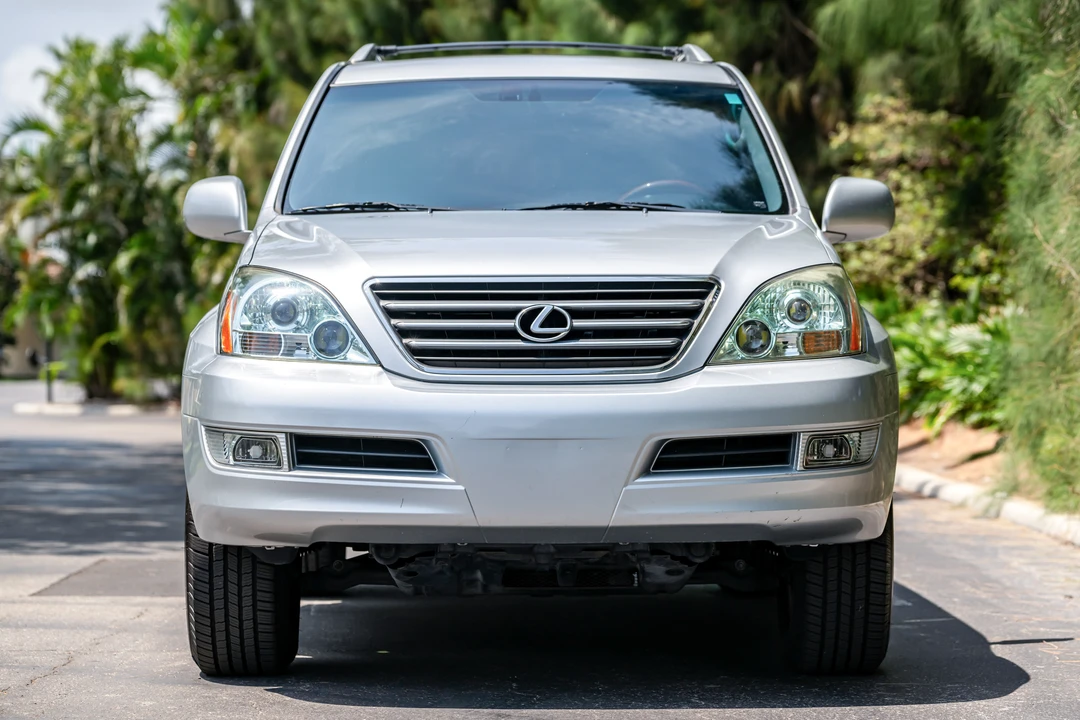 2009 Lexus GX 1st Gen - Image 3 of 31