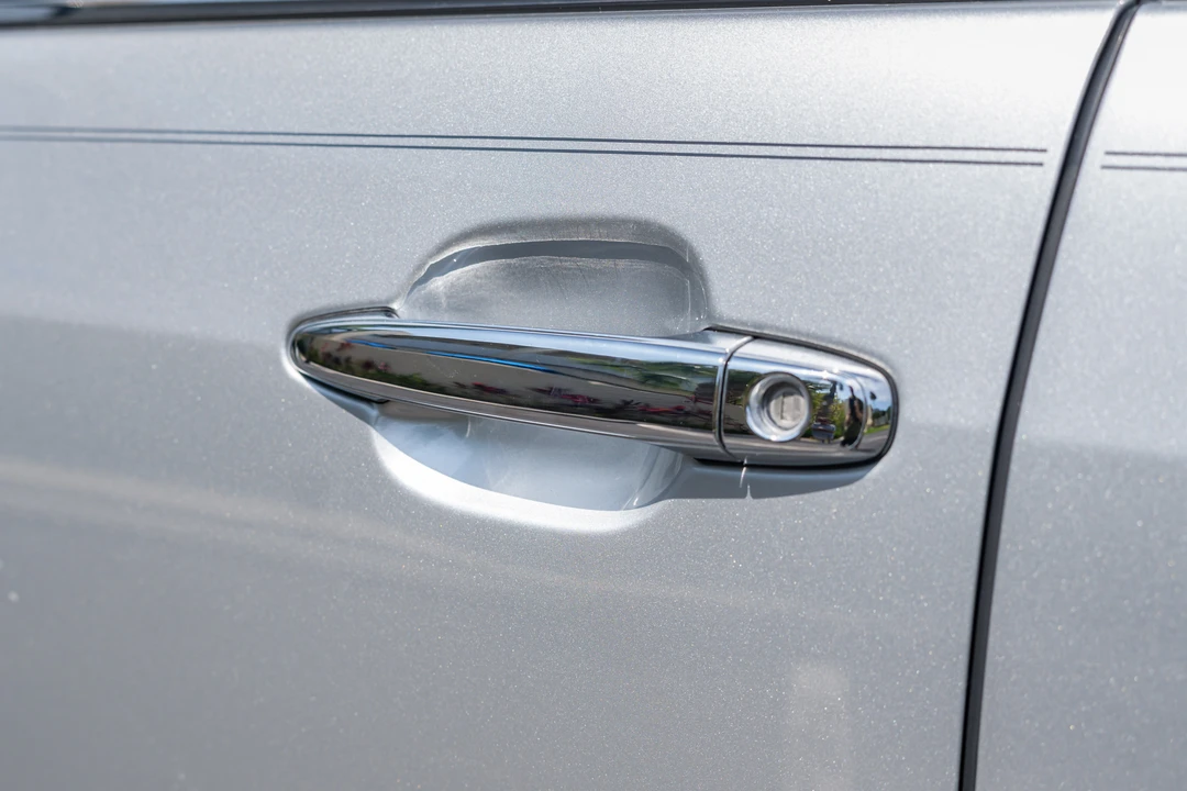 2009 Lexus GX 1st Gen - Image 26 of 31